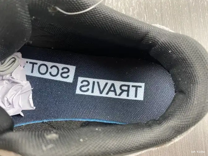 CUT X THE TRAVIS CHECK SCOTT FZ8117-001 JORDAN 0615